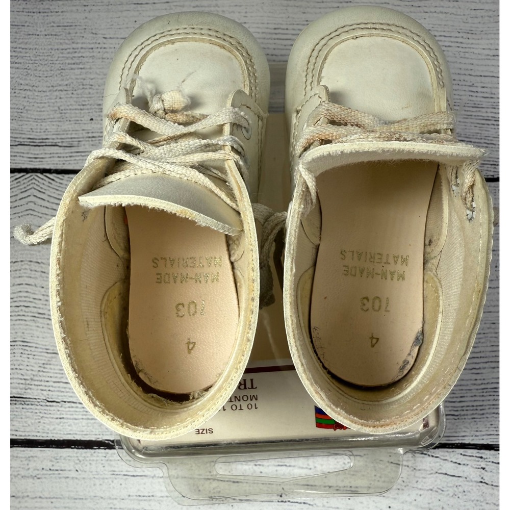 Vintage Toys R Us Size 4, 10 to 12 Months White Leather Baby Crib Shoes Trainer - Picture 8 of 9